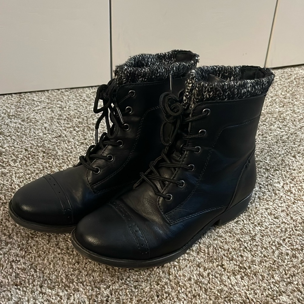 Black Boots